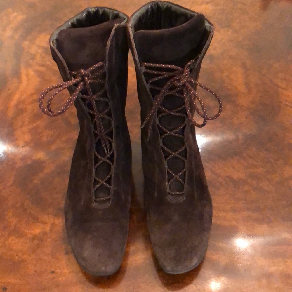 MAX MARA brown suede lace up boots